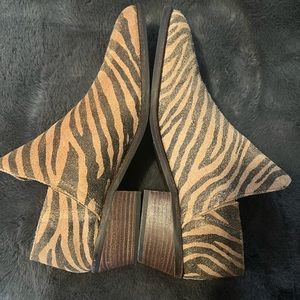 NWB Lucky Brand Boots